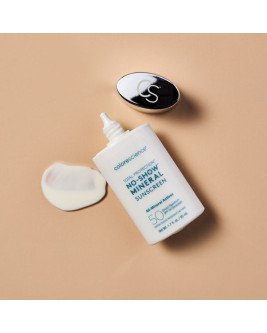 Мінеральний СОНЦЕЗАХИСНИЙ КРЕМ SPF 50 Total Protection No-Show Mineral Sunscreen SPF 50 